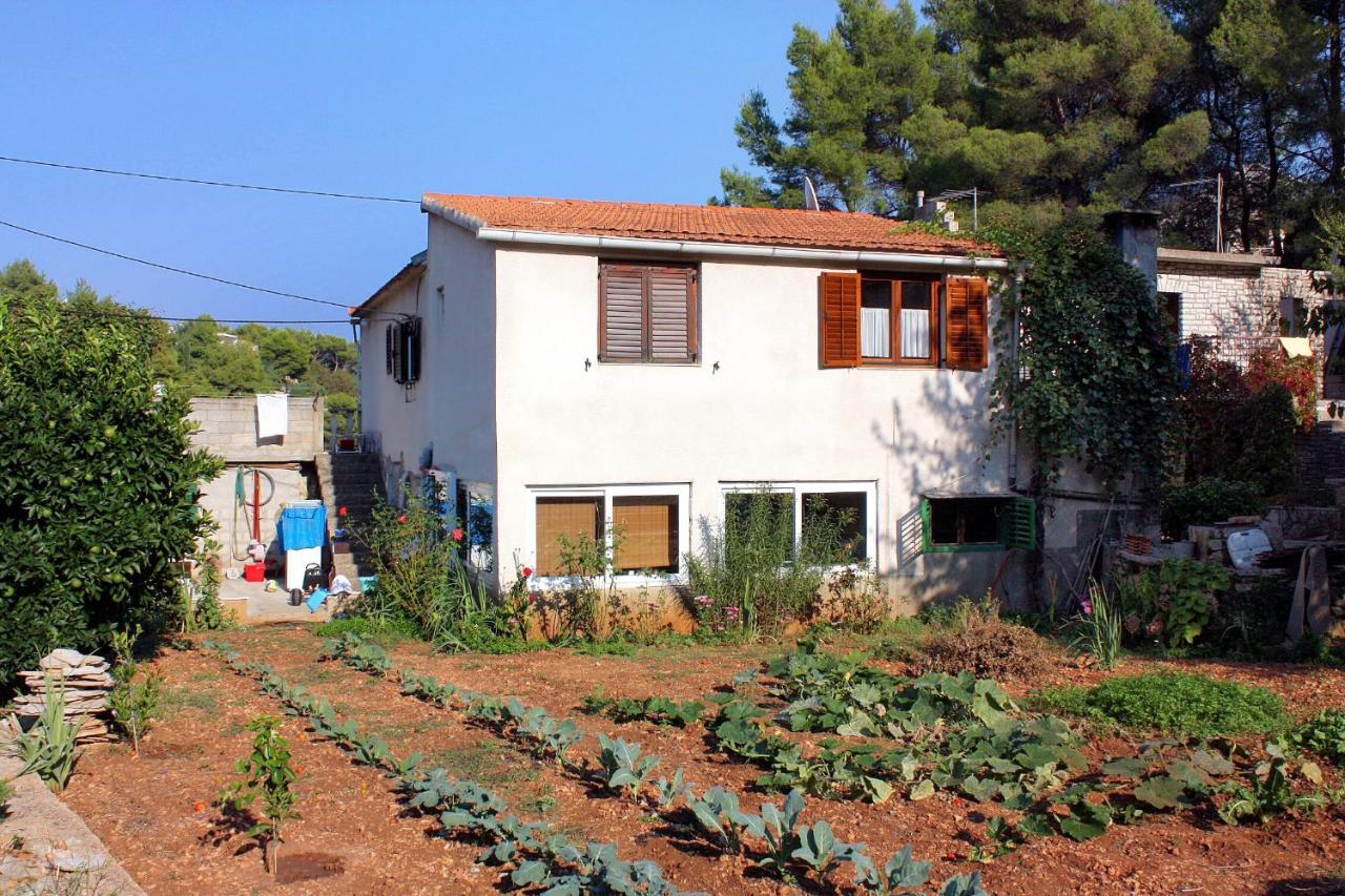 Apartments By The Sea Basina, Hvar - 116 Vrboska Bagian luar foto